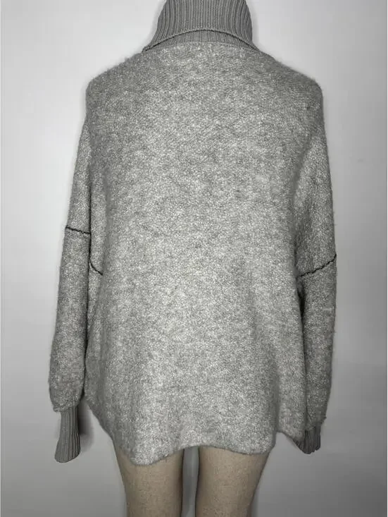 Free People Sweater Women M Gray Oversized Soft Big Sleeve  MissPinkFashions - Picture 3 of 5